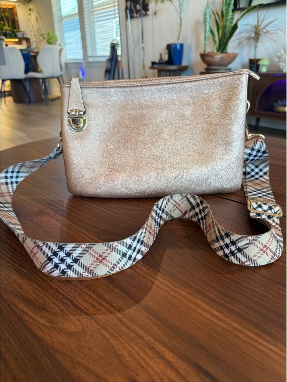 JEN & CO. Metallic Gold Crossbody Bag with Plaid Adjustable Strap